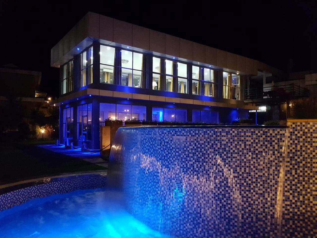 Fun Retreat Resort, Hotel And Ayurveda Spa Arusha Buitenkant foto