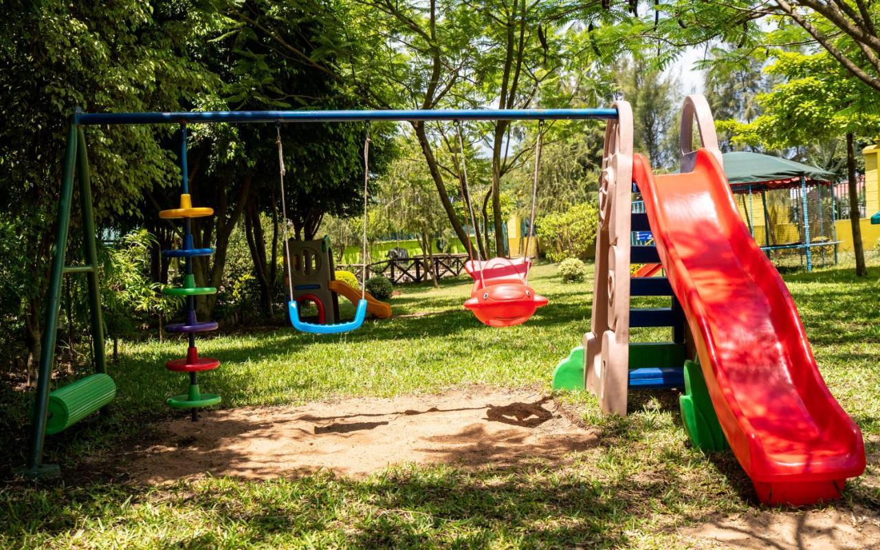Fun Retreat Resort, Hotel And Ayurveda Spa Arusha Buitenkant foto