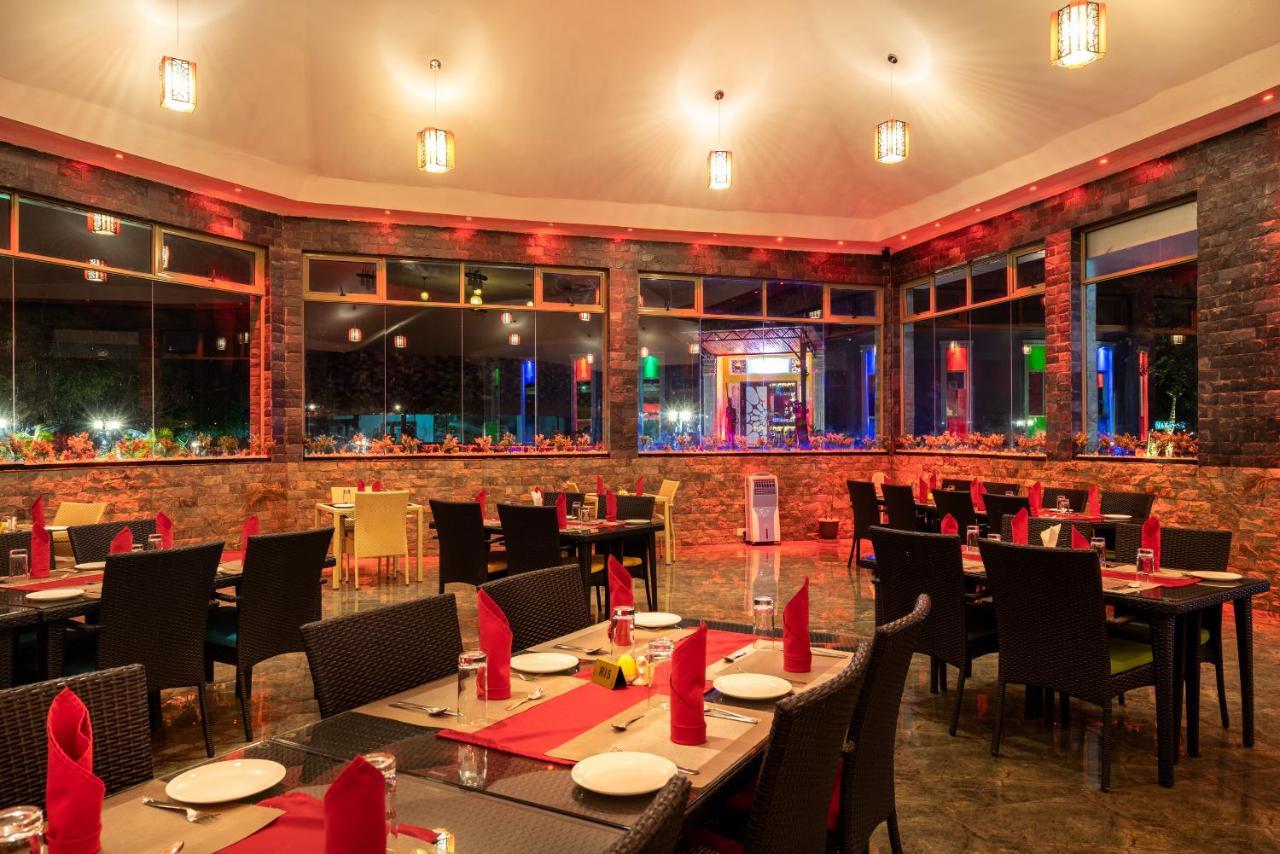 Fun Retreat Resort, Hotel And Ayurveda Spa Arusha Buitenkant foto