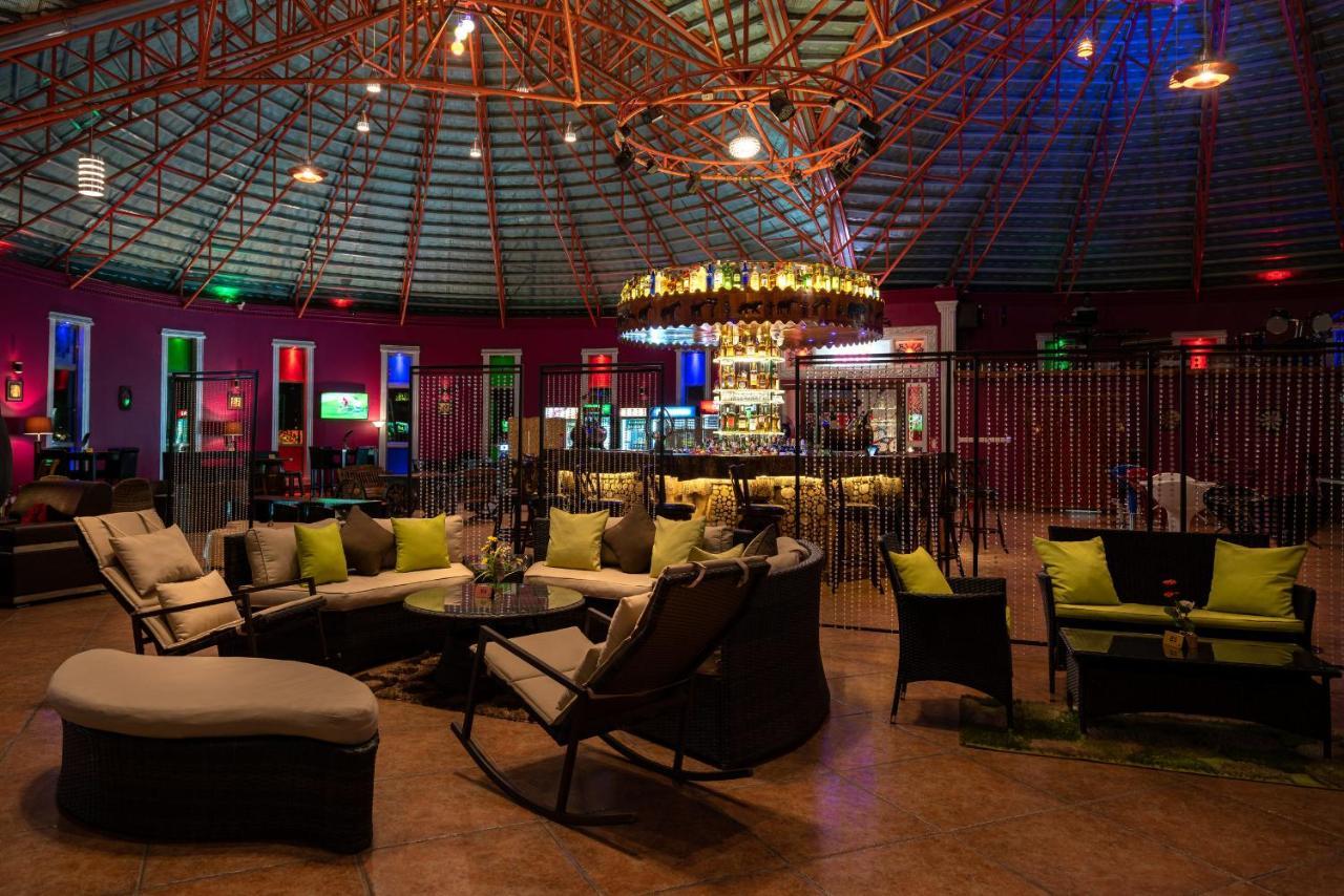 Fun Retreat Resort, Hotel And Ayurveda Spa Arusha Buitenkant foto